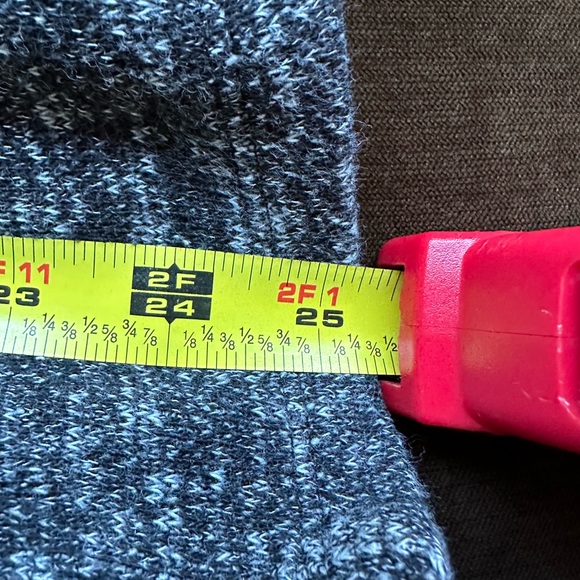 LMossimo Supply Co. Cozy Gray/Black Pullover Hoodie Sweater SZ XS Thumb … - Picture 12 of 12